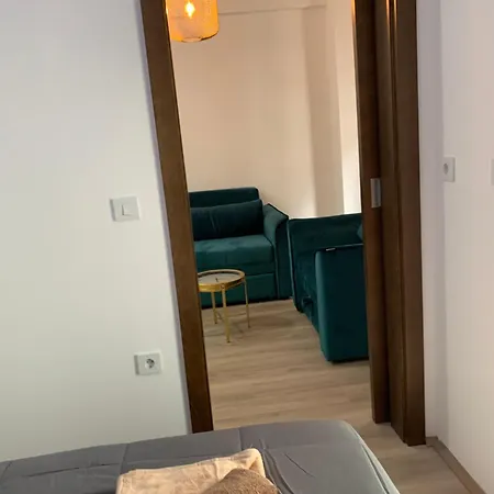 De Lux Nedeljkovic Aparthotel *